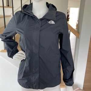 North Face - Girls Rain Jacket Size L (14/16)